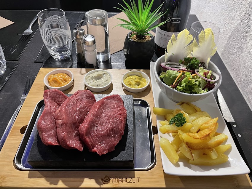 Restaurant Mise en scène
